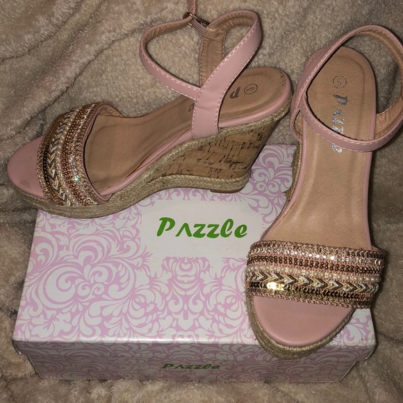 Heels - Picture 2 of 5